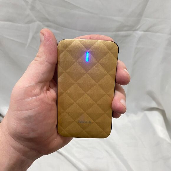 iWalk Duo UBO-3000 Portable Charger for Micro USB Devices Gold - Picture 7 of 7